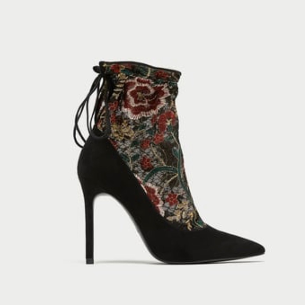 NWT Zara booties with lace detail.